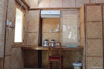 Cashew Grove Beach Resort Бусуанґа Екстер'єр фото